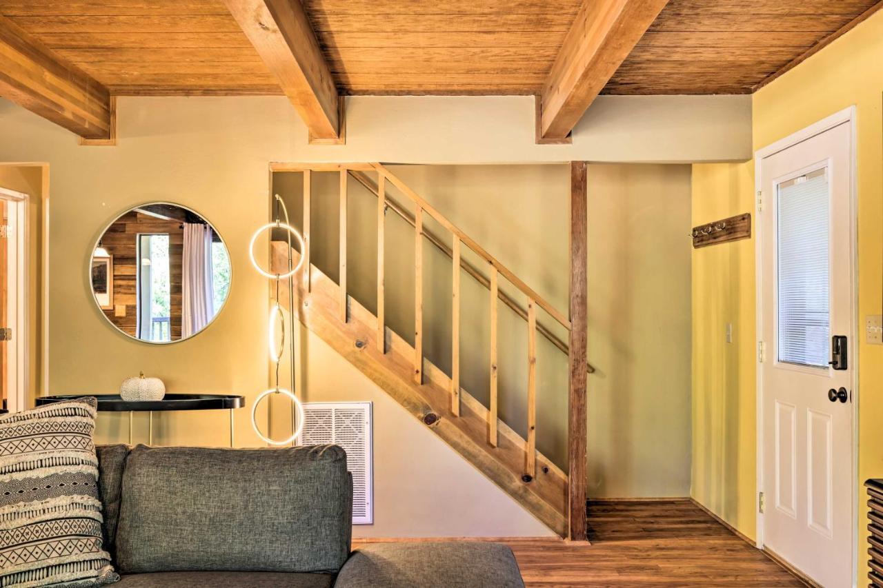 Spacious Groveland Cabin With Wraparound Deck! エクステリア 写真
