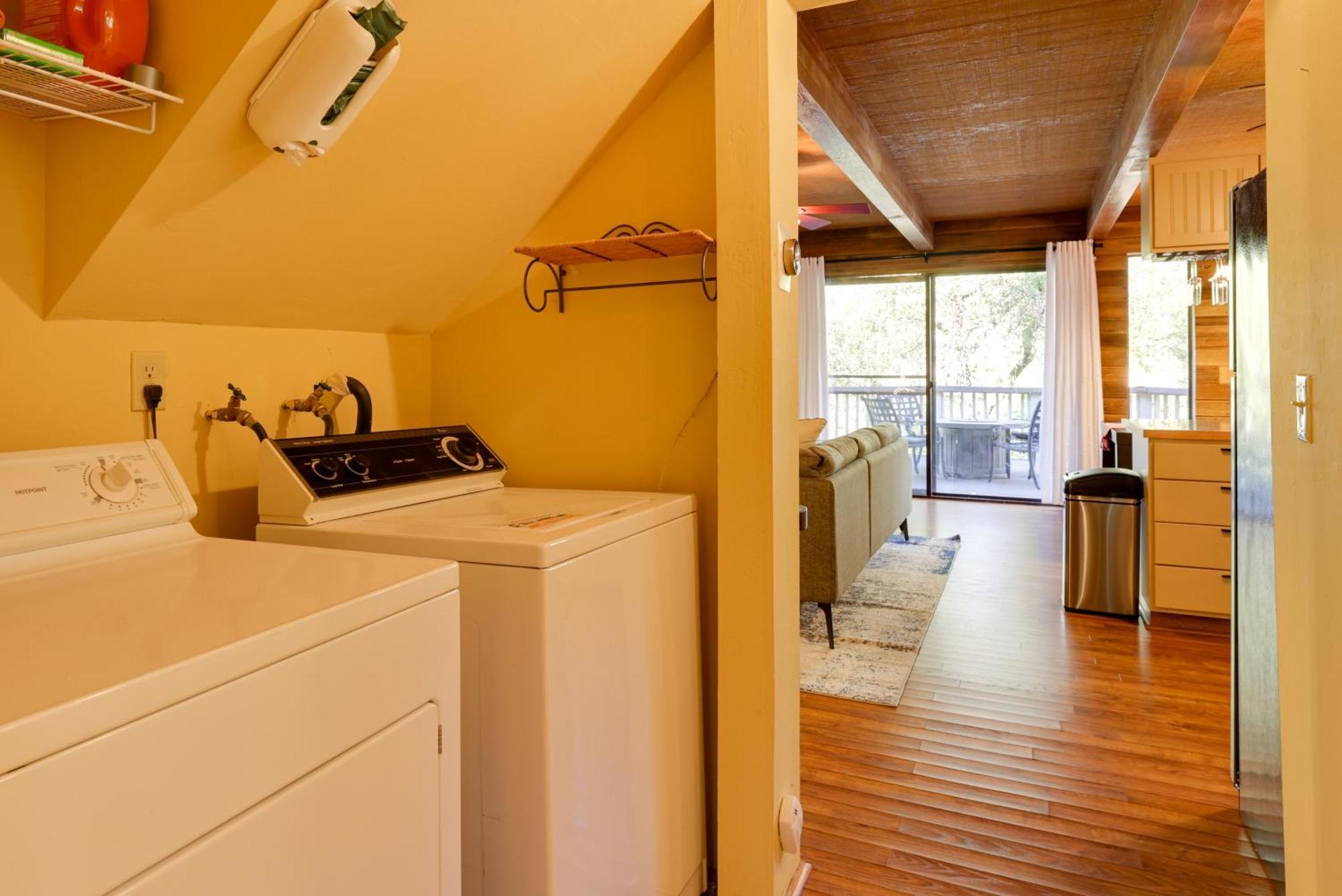 Spacious Groveland Cabin With Wraparound Deck! エクステリア 写真